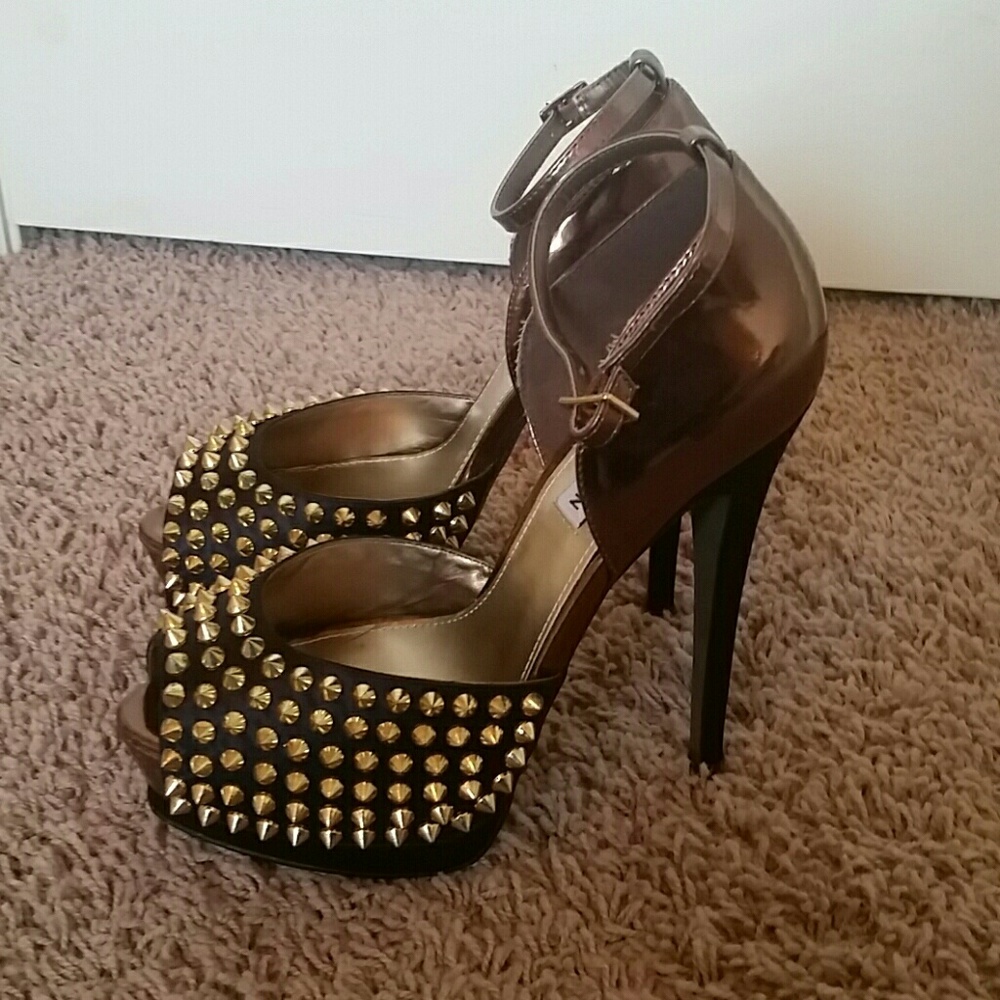 Brand New Steve Madden Spiked Heels